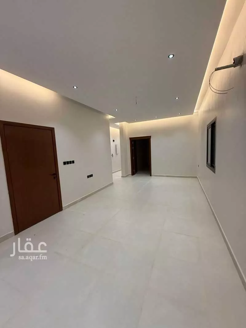 8 bedroom villa in Jeddah 10