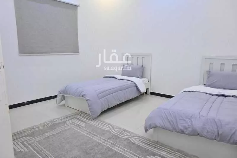 شقة 4 غرف في الملقا 12