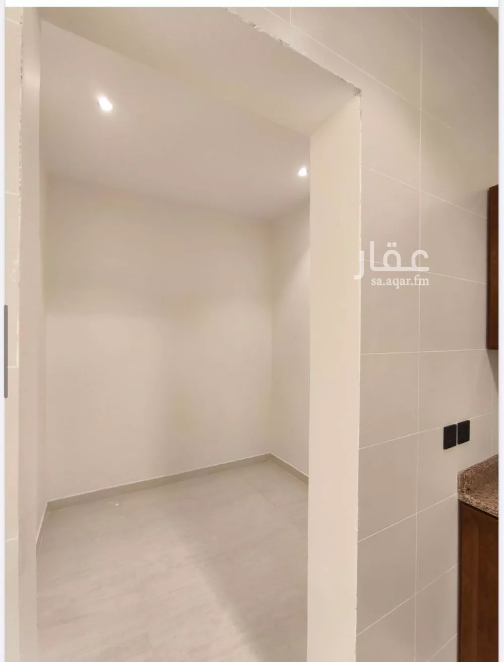 3 bedroom apartment in Al Rawdah 17