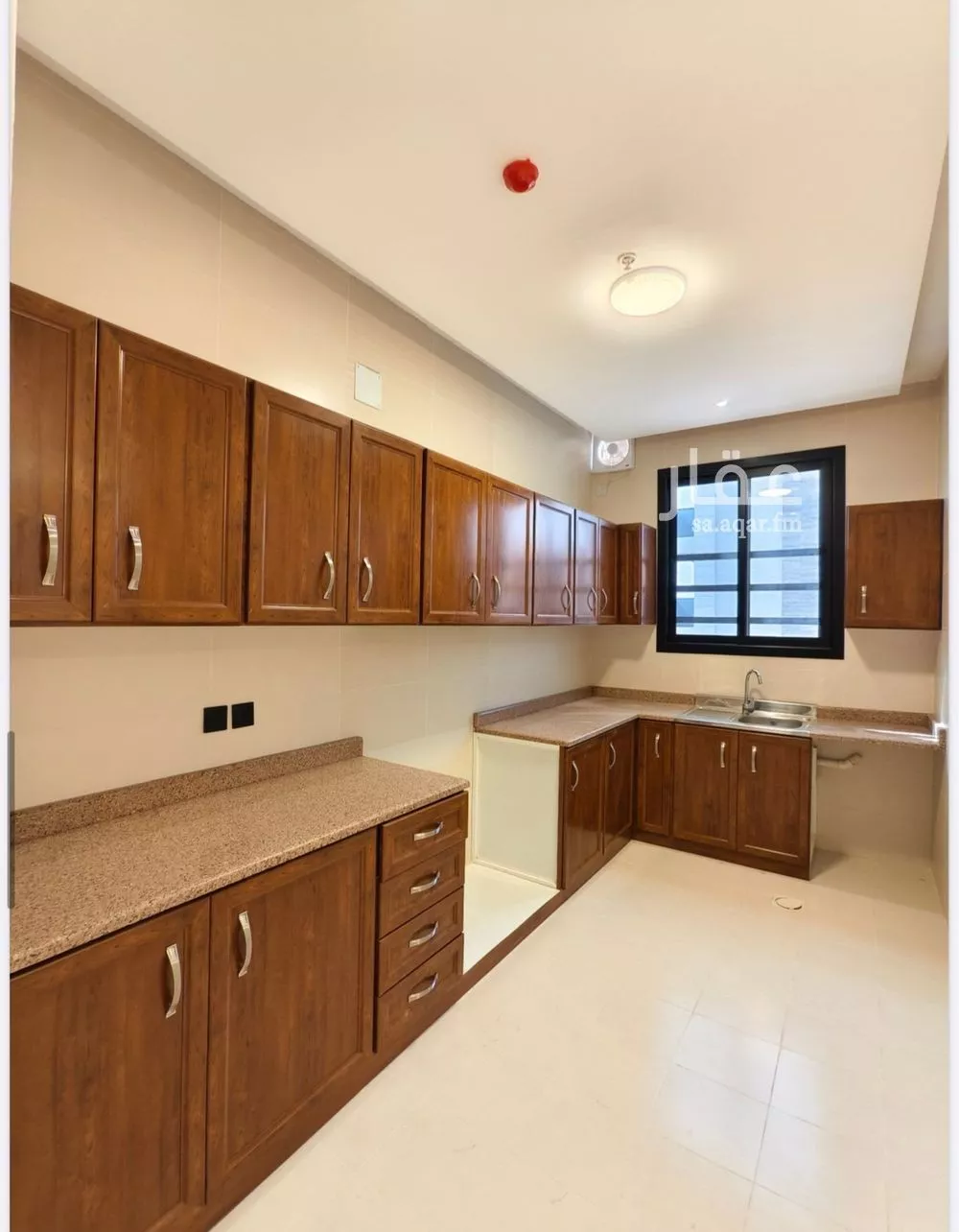 3 bedroom apartment in Al Rawdah 18