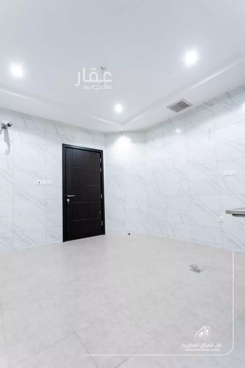5 bedroom apartment in Al Hamdaniyah, Jeddah 11