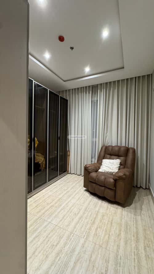 شقة 3 غرف في الحمرا 2