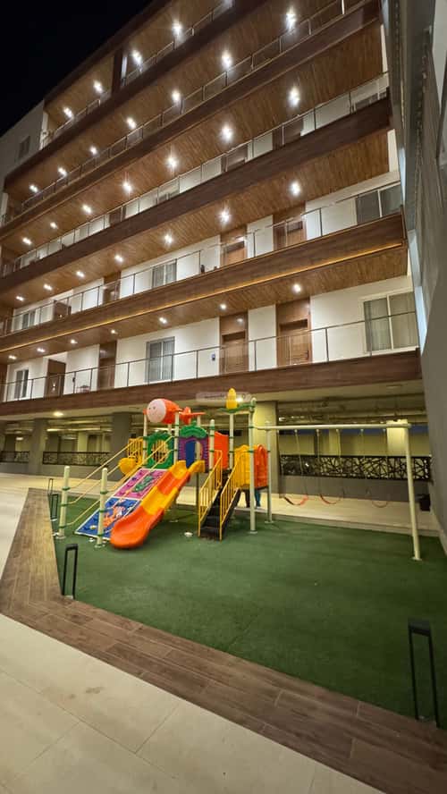 3 bedroom apartment in Al Hamra 9