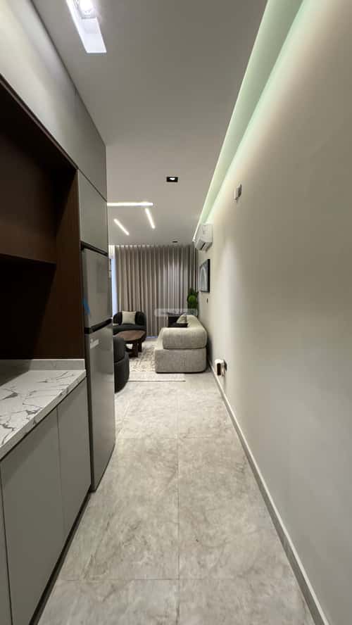 شقة 2 غرف في الحمرا 5