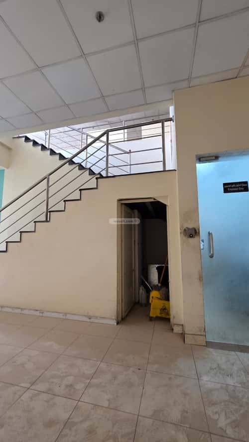 محل 356 م² في السامر 1