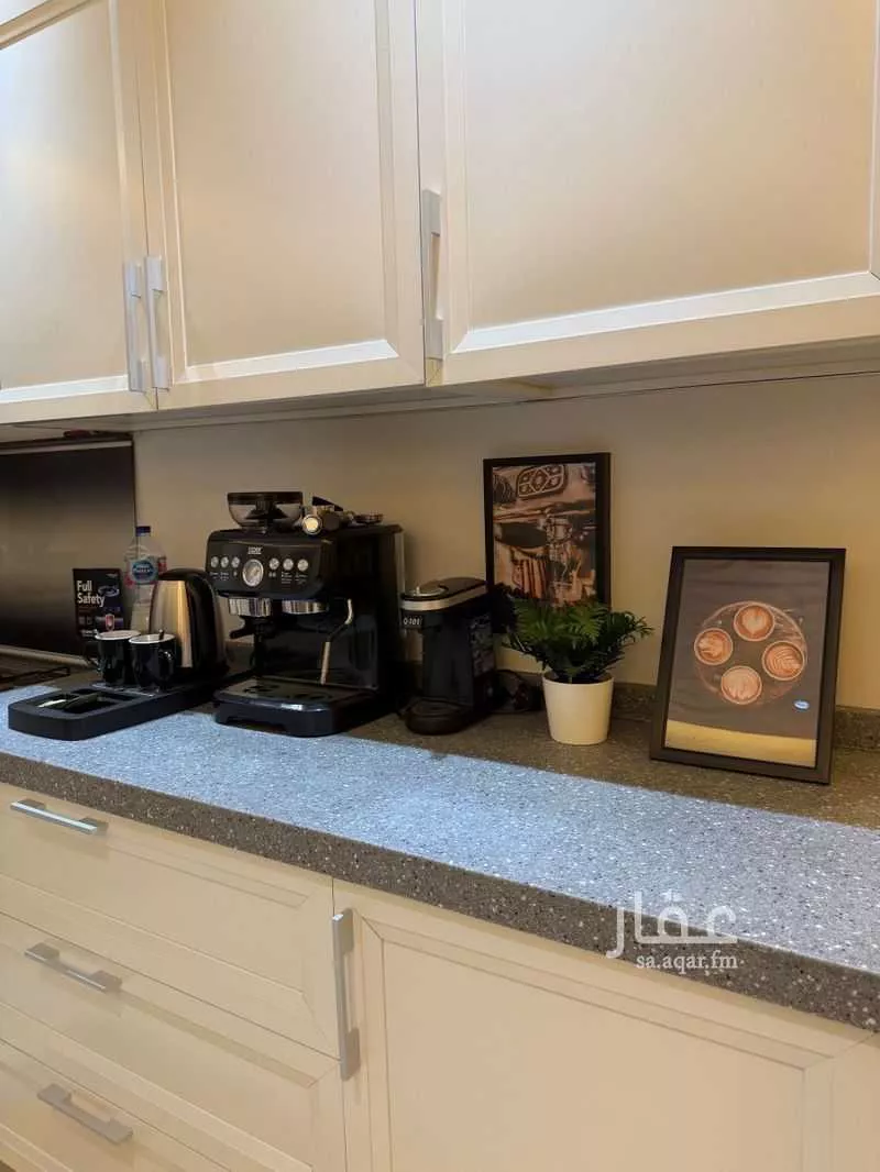 3 bedroom apartment in Al Sahafah 4