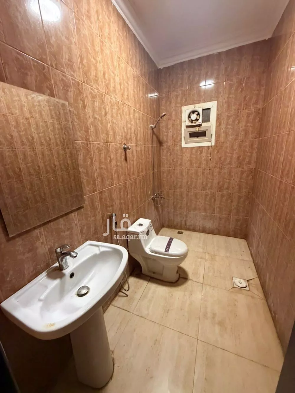 3 bedroom apartment in Al Aridh 12