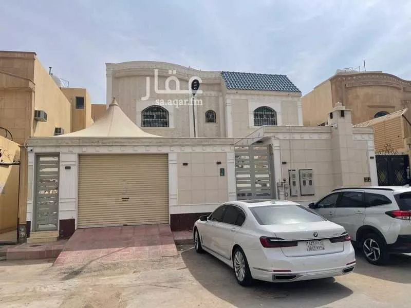 3 bedroom floor in Al Nahda 4