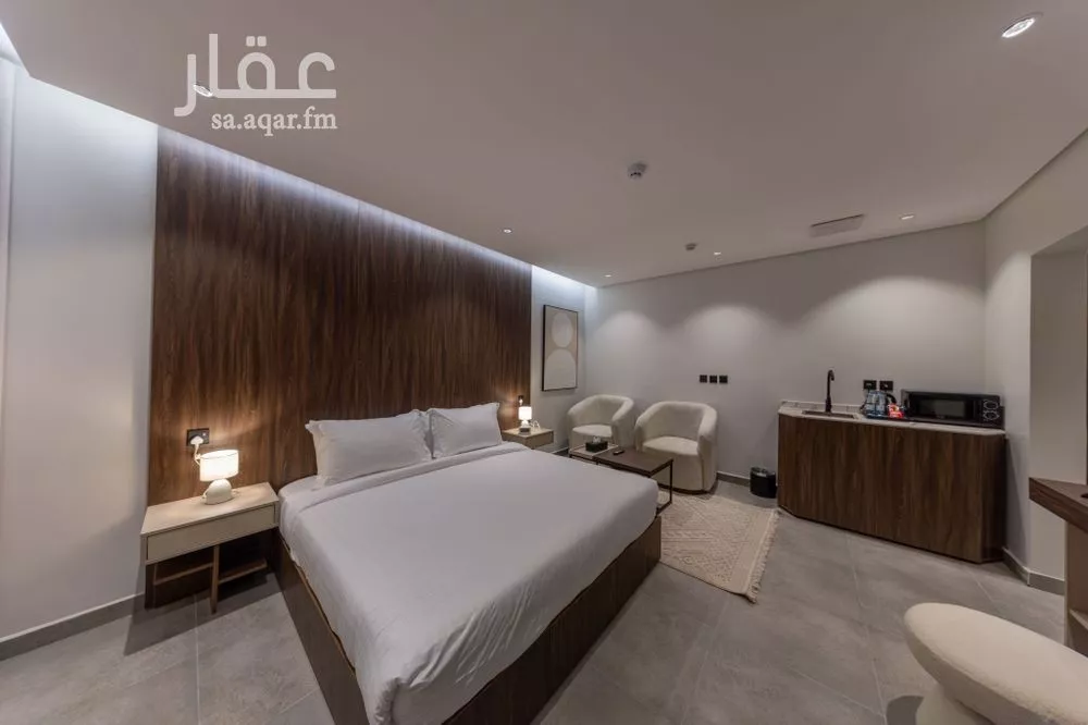 شقة 1 غرف في الملقا 3