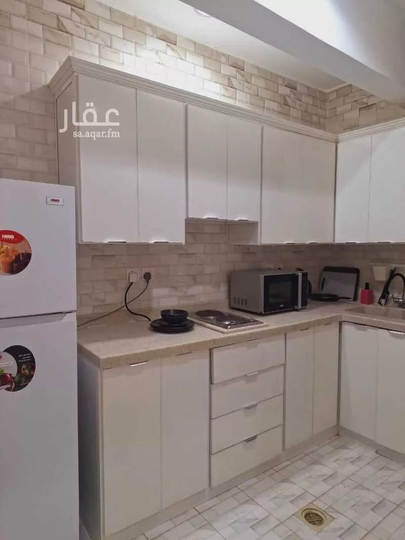 شقة 2 غرف في العليا 6