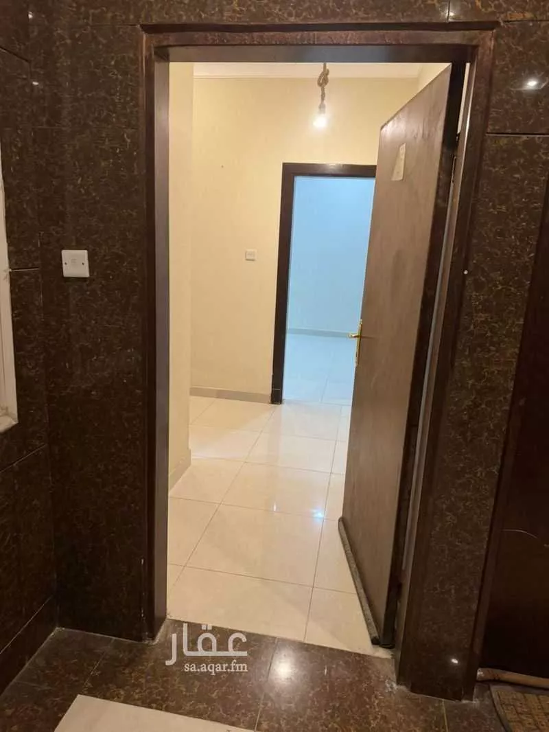 3 bedroom apartment in Al Yasmin 8