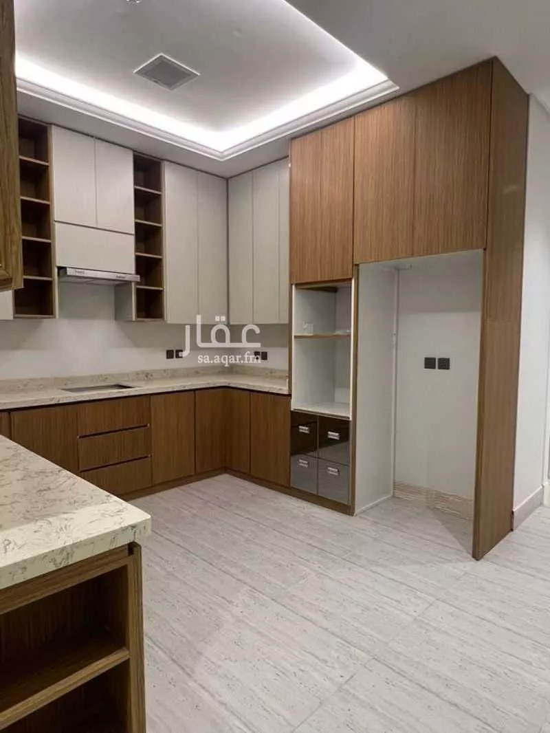 3 bedroom apartment in Al Malqa 14
