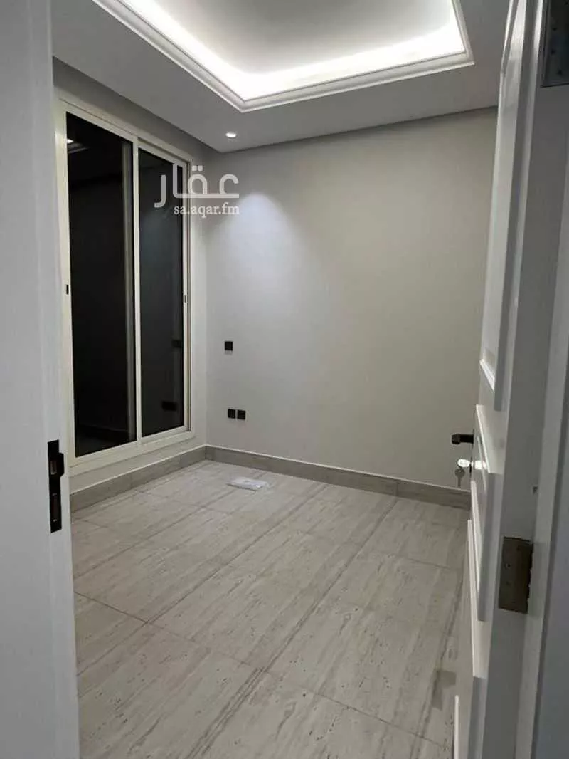 3 bedroom apartment in Al Malqa 17