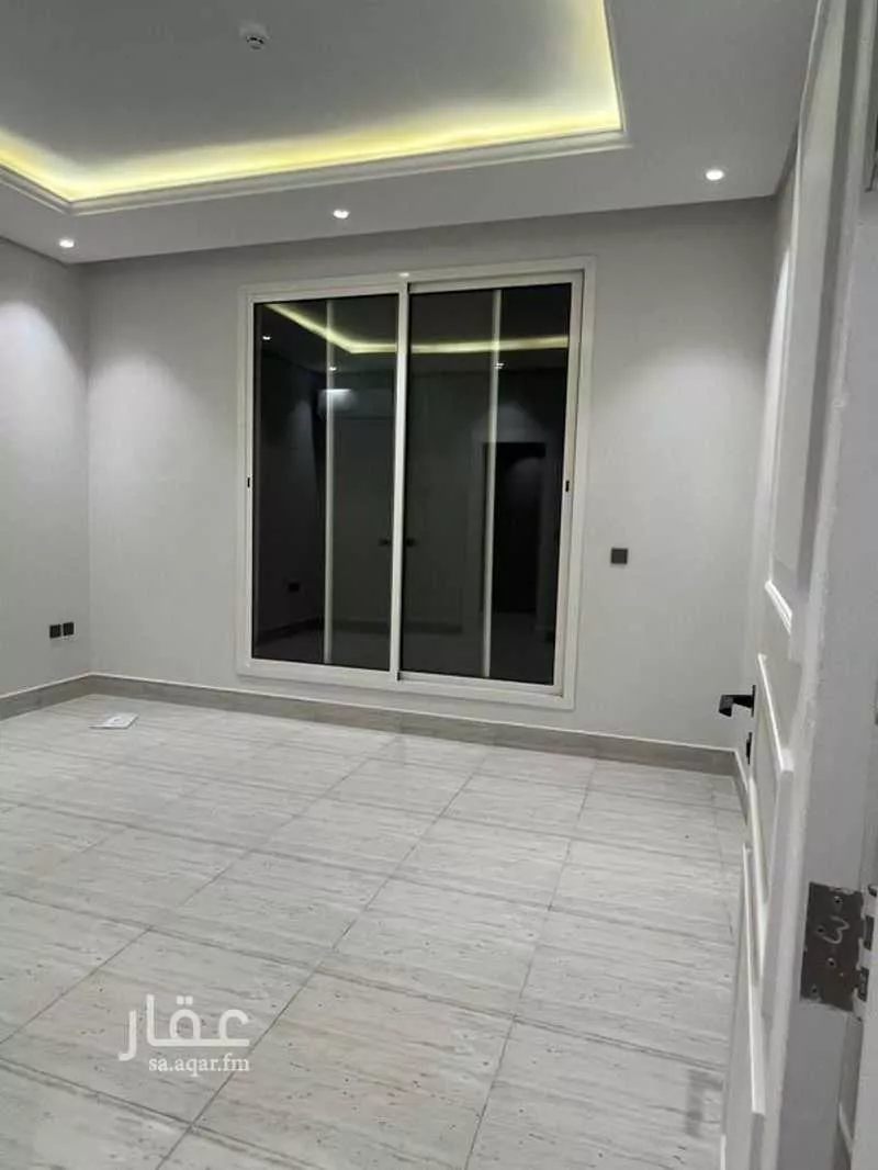 3 bedroom apartment in Al Malqa 18