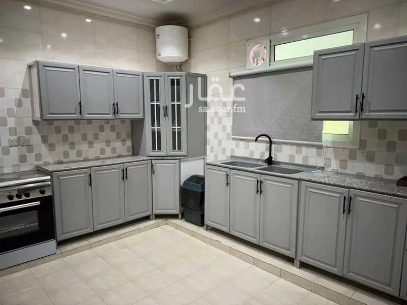 2 bedroom apartment in Al Malqa 2