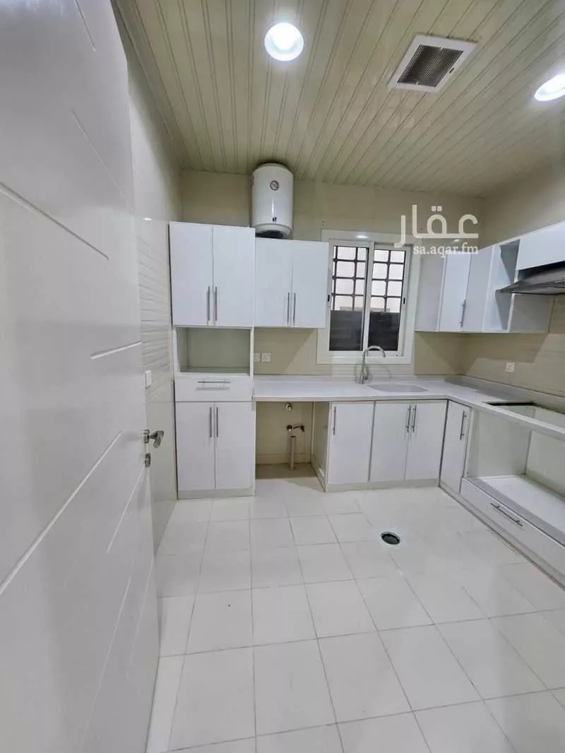 دور 3 غرف في عرقة 13