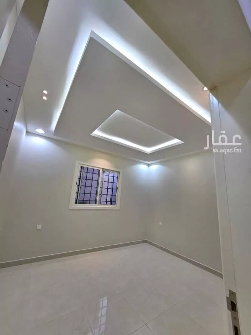 دور 3 غرف في عرقة 19