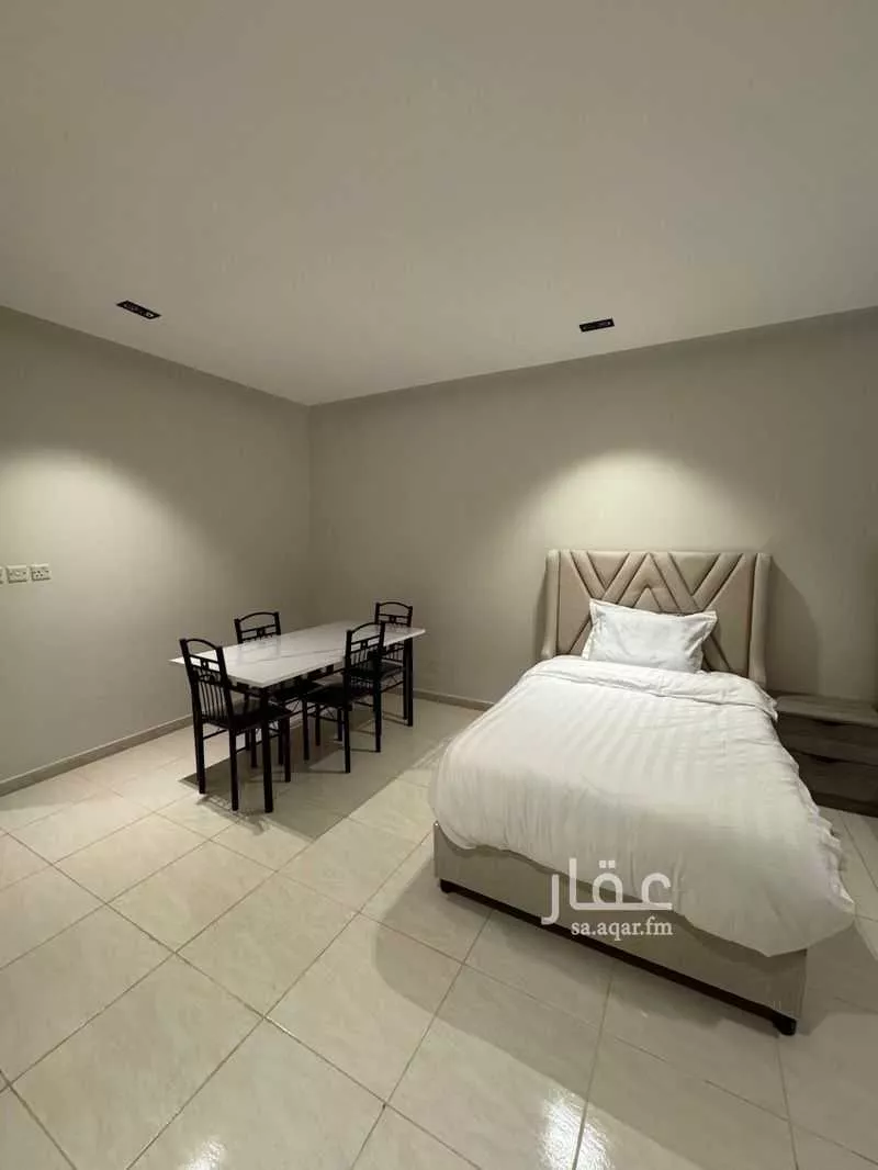 3 bedroom floor in Al Rimal 9