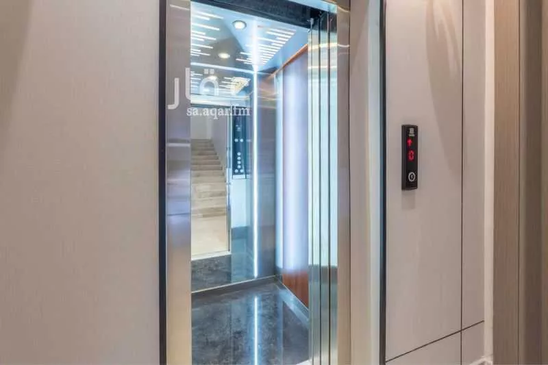 5 bedroom apartment in Ash Shulah 7