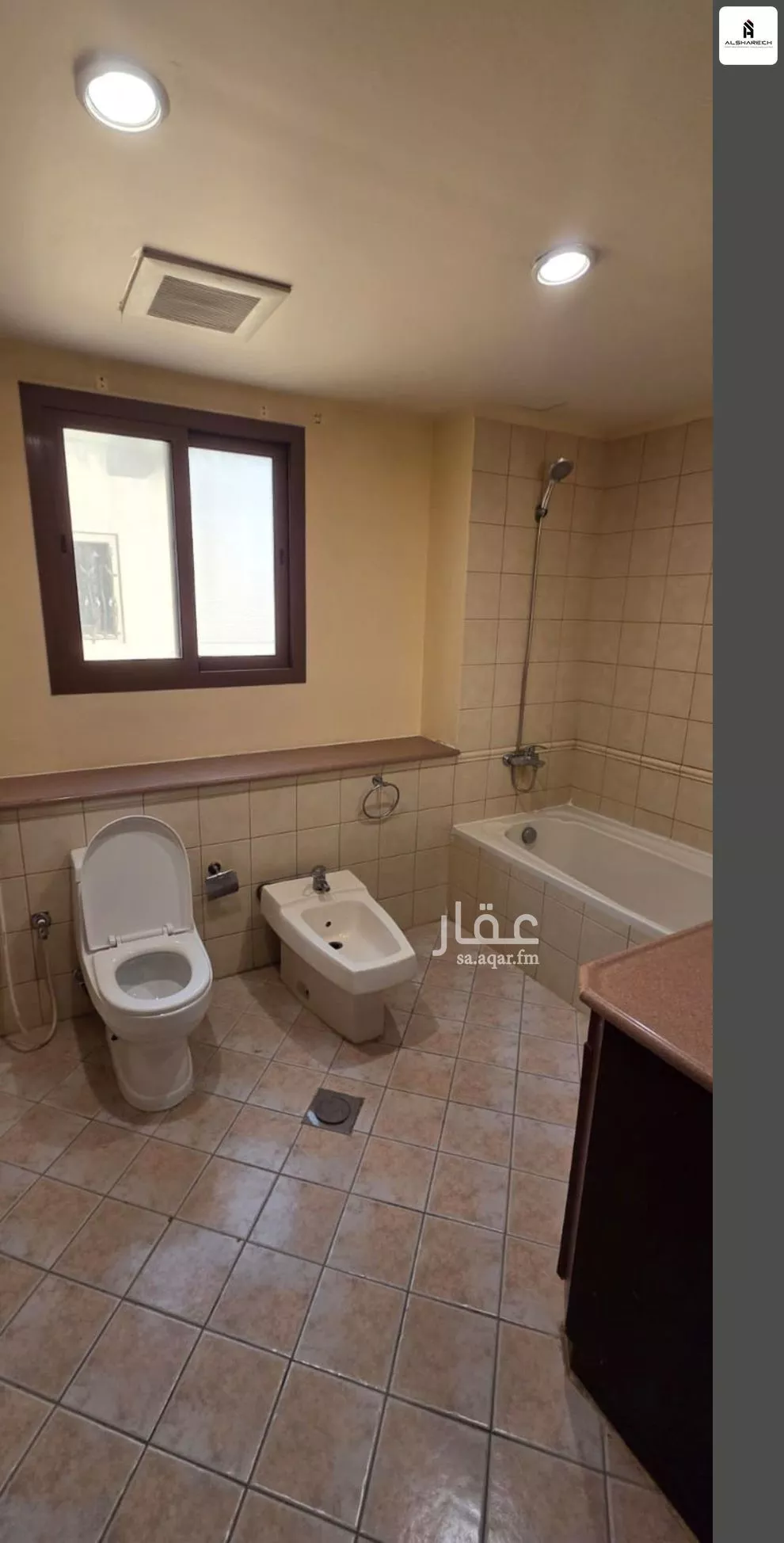 فيلا 5 غرف في الصفاء 17