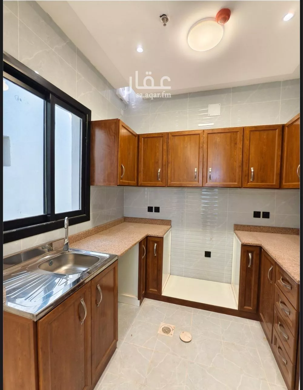 3 bedroom apartment in Al Rawdah 13