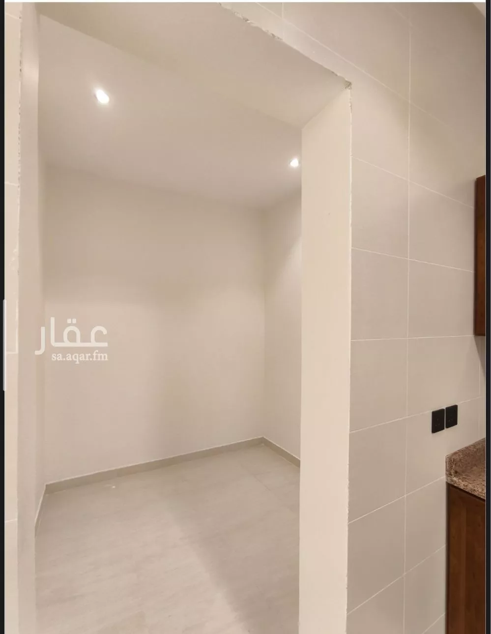 3 bedroom apartment in Al Rawdah 9