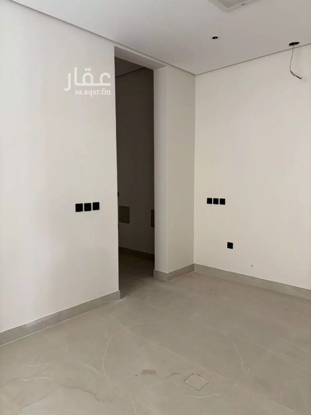 فيلا 5 غرف في النرجس 6