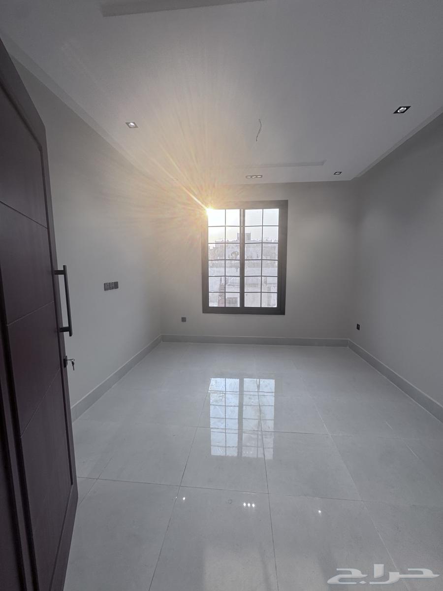 4 bedroom apartment in Al Rawdah 2