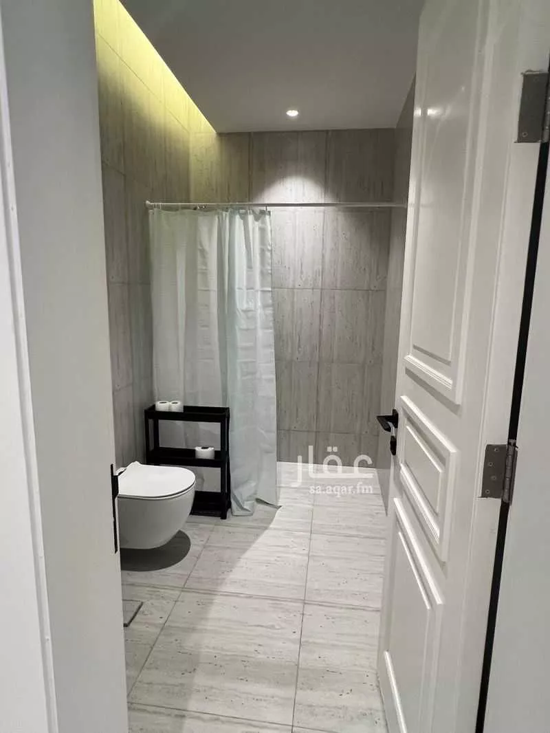 3 bedroom apartment in Al Malqa 12