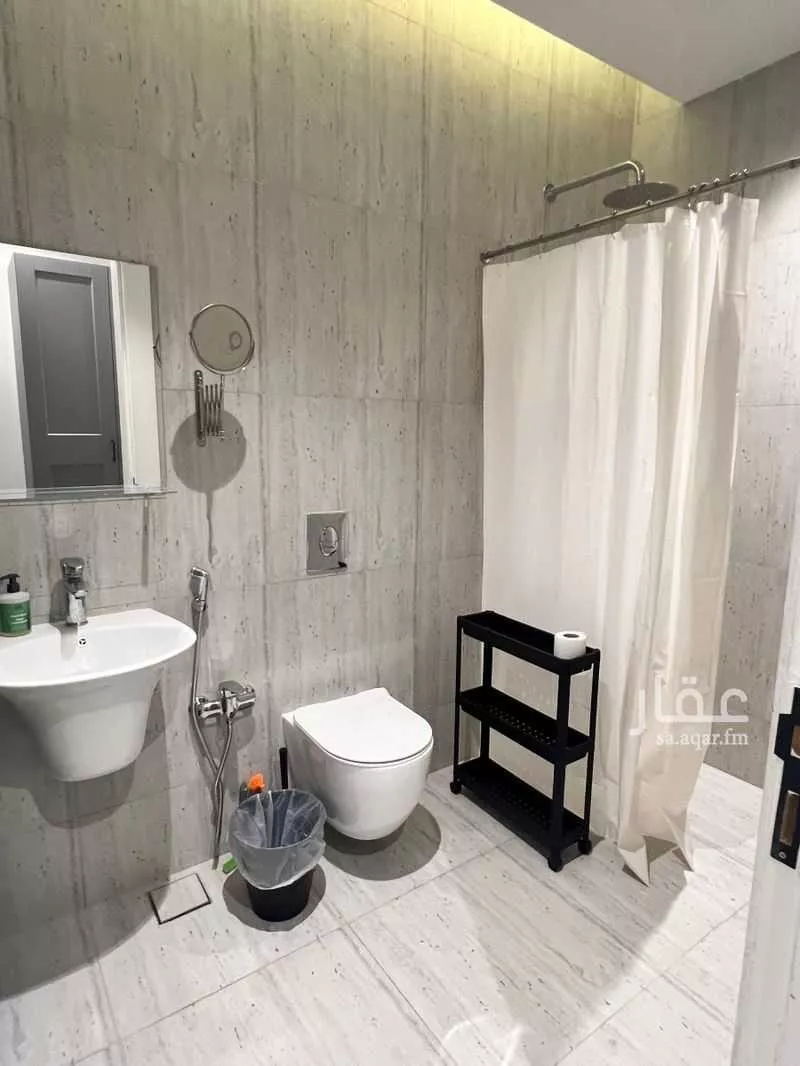 3 bedroom apartment in Al Malqa 14