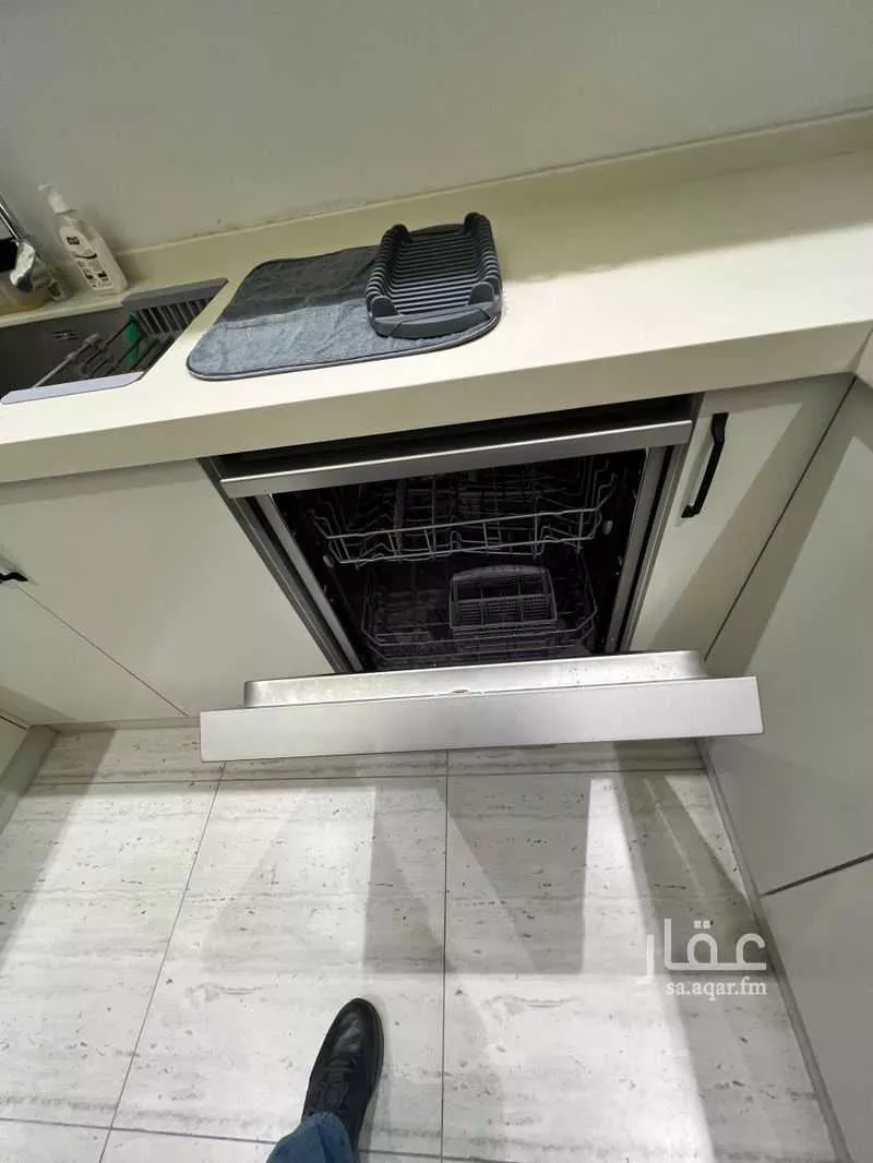 3 bedroom apartment in Al Malqa 30