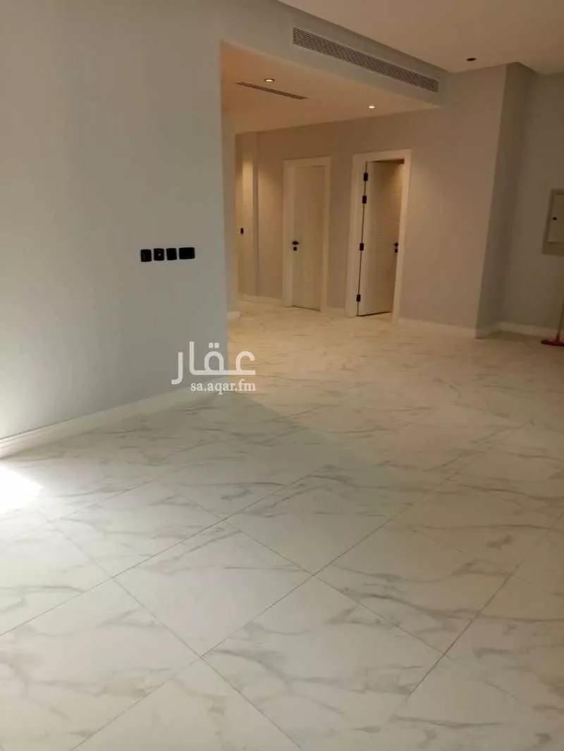 3 bedroom apartment in Al Malqa 7