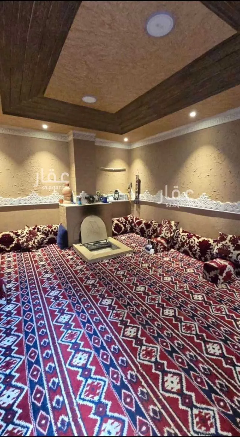 8 bedroom villa in Ishbiliyah 5