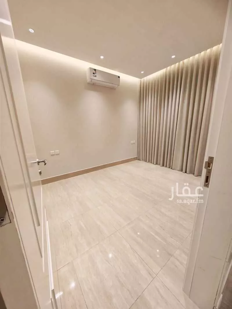 4 bedroom apartment in Al Qairawan 24