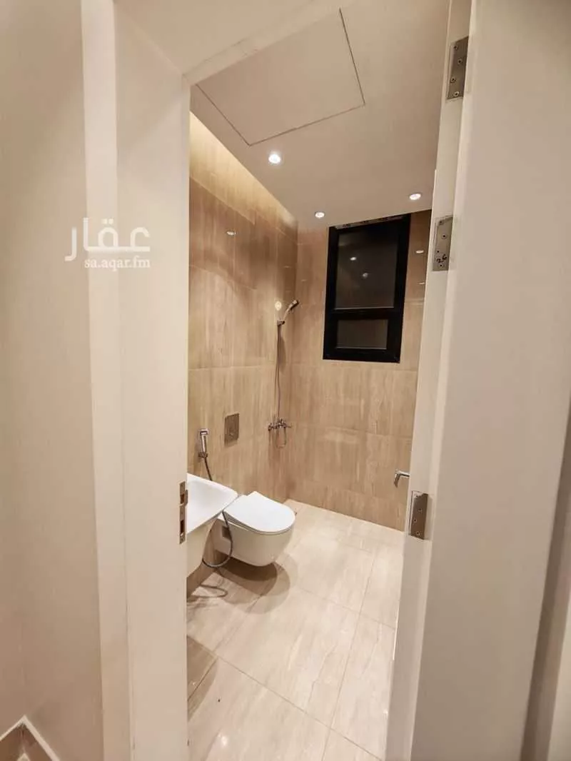 4 bedroom apartment in Al Qairawan 25