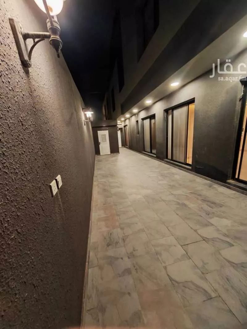 4 bedroom apartment in Al Qairawan 9