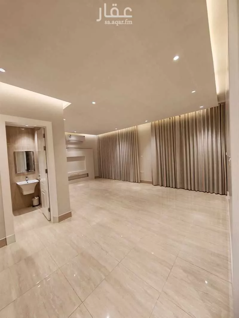 4 bedroom apartment in Al Qairawan 10