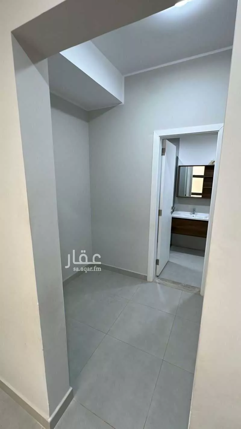 5 bedroom villa in Riyadh 3