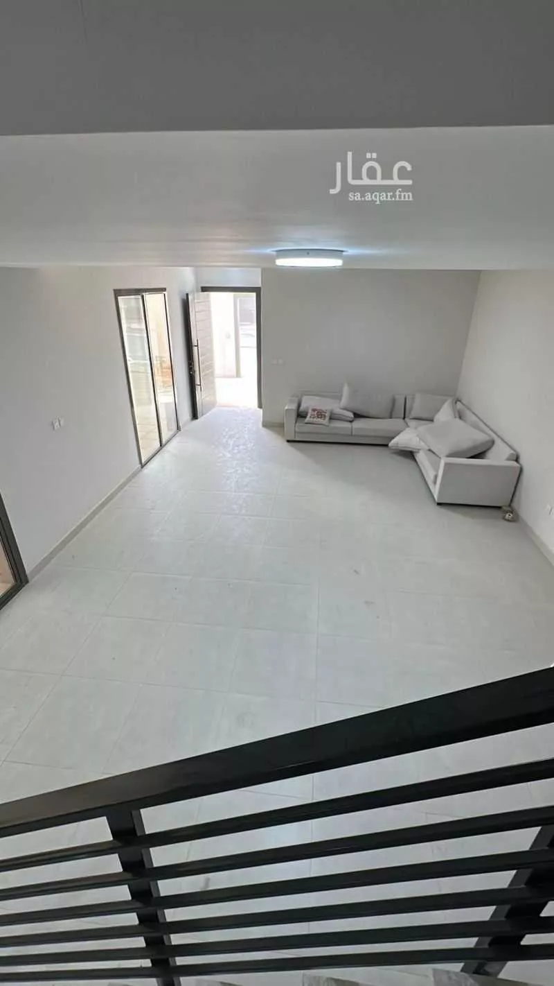5 bedroom villa in Riyadh 8