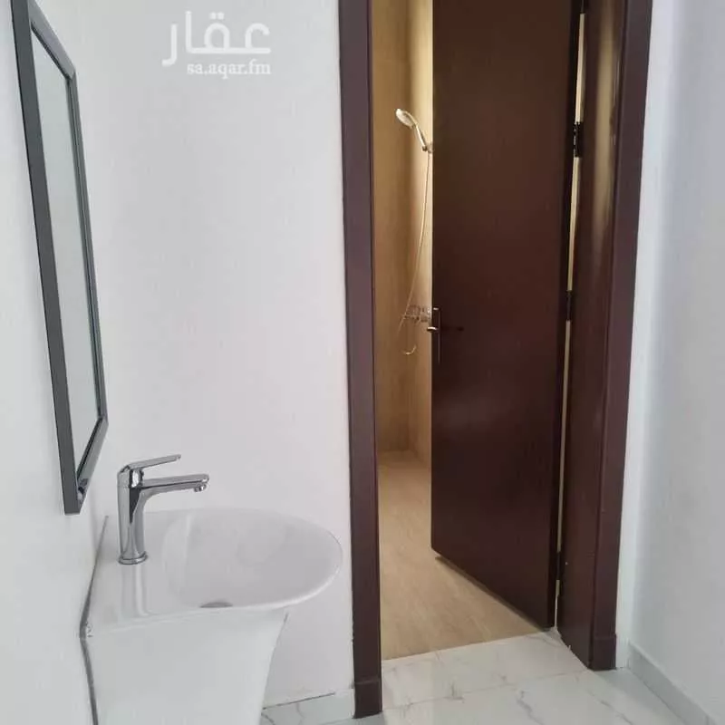4 bedroom apartment in Hittin, Riyadh 4