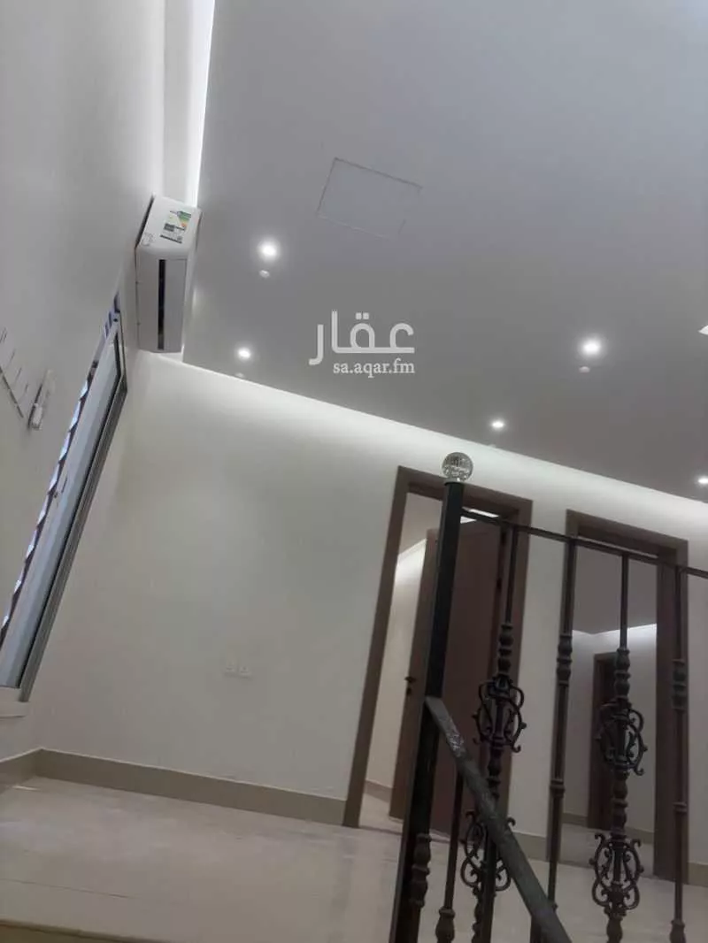 4 bedroom apartment in Al Nakheel 20