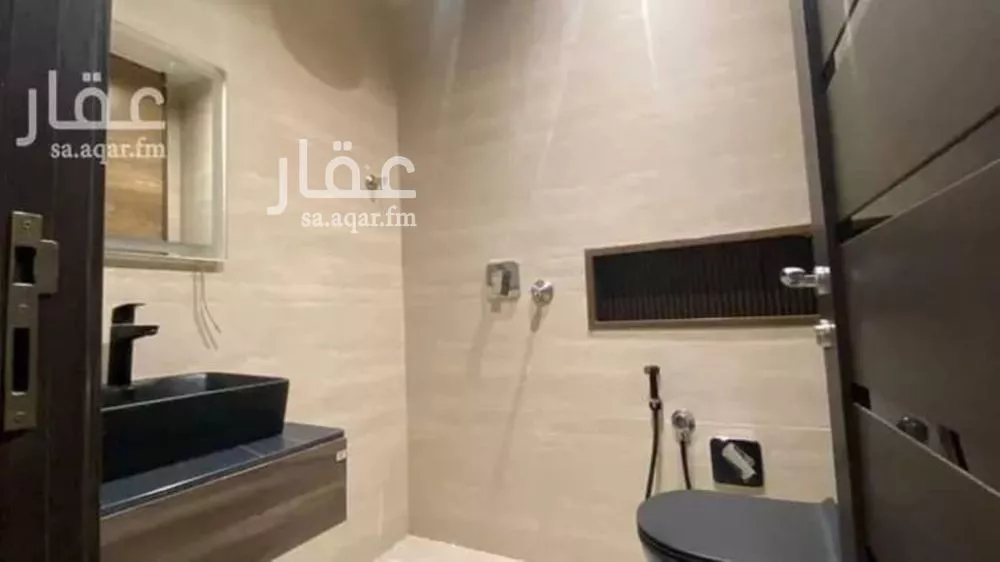 4 bedroom apartment in Al Aridh 11