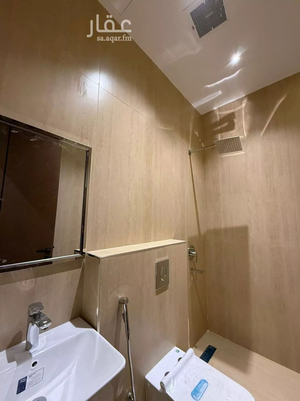 6 bedroom villa in Al Mahdiyyah 18