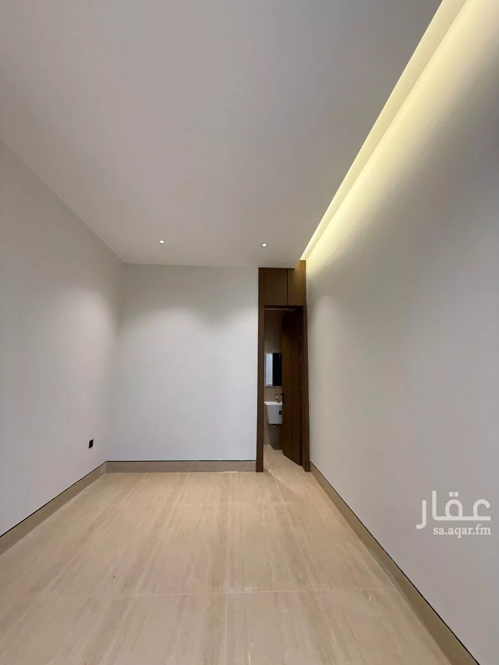 6 bedroom villa in Al Mahdiyyah 9