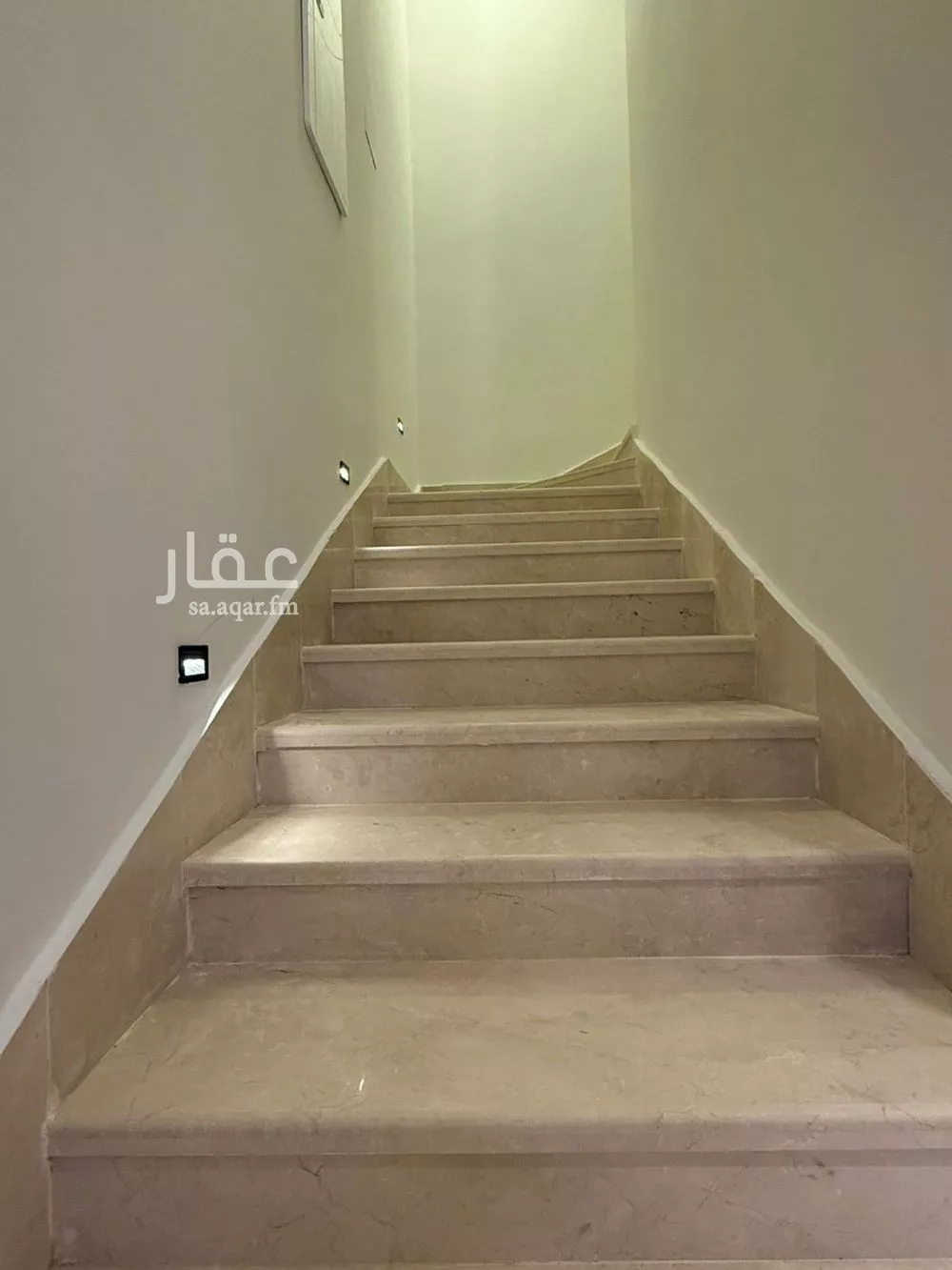 6 bedroom villa in Al Mahdiyyah 25