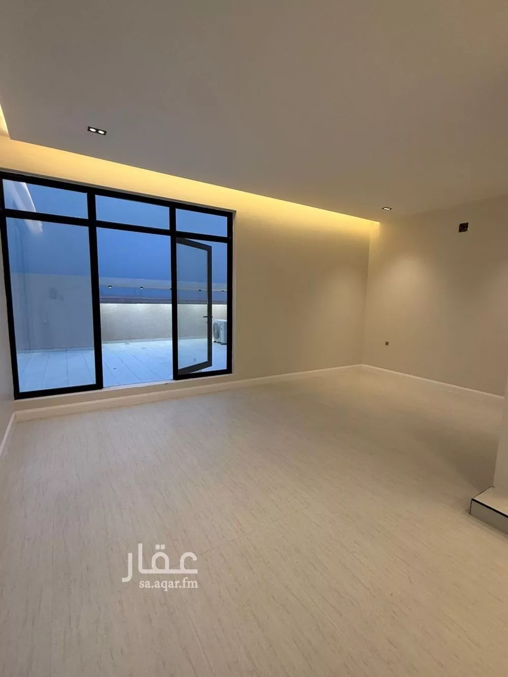 6 bedroom villa in Al Mahdiyyah 25