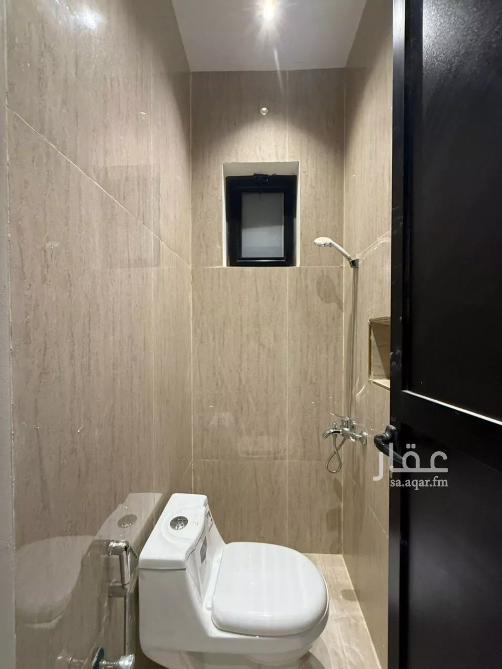 6 bedroom villa in Al Mahdiyyah 6