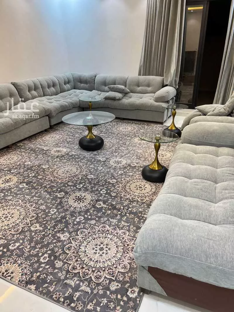 2 bedroom floor in Al Rimal 7