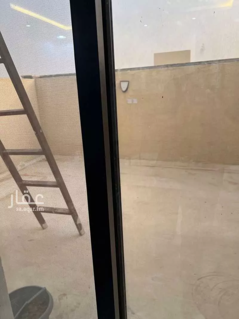 2 bedroom floor in Al Rimal 8