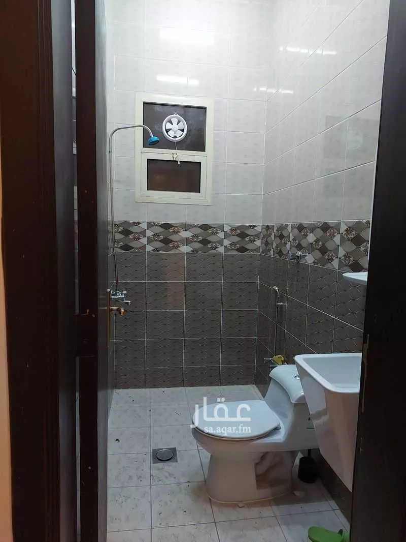 3 bedroom apartment in Al Aqiq 2